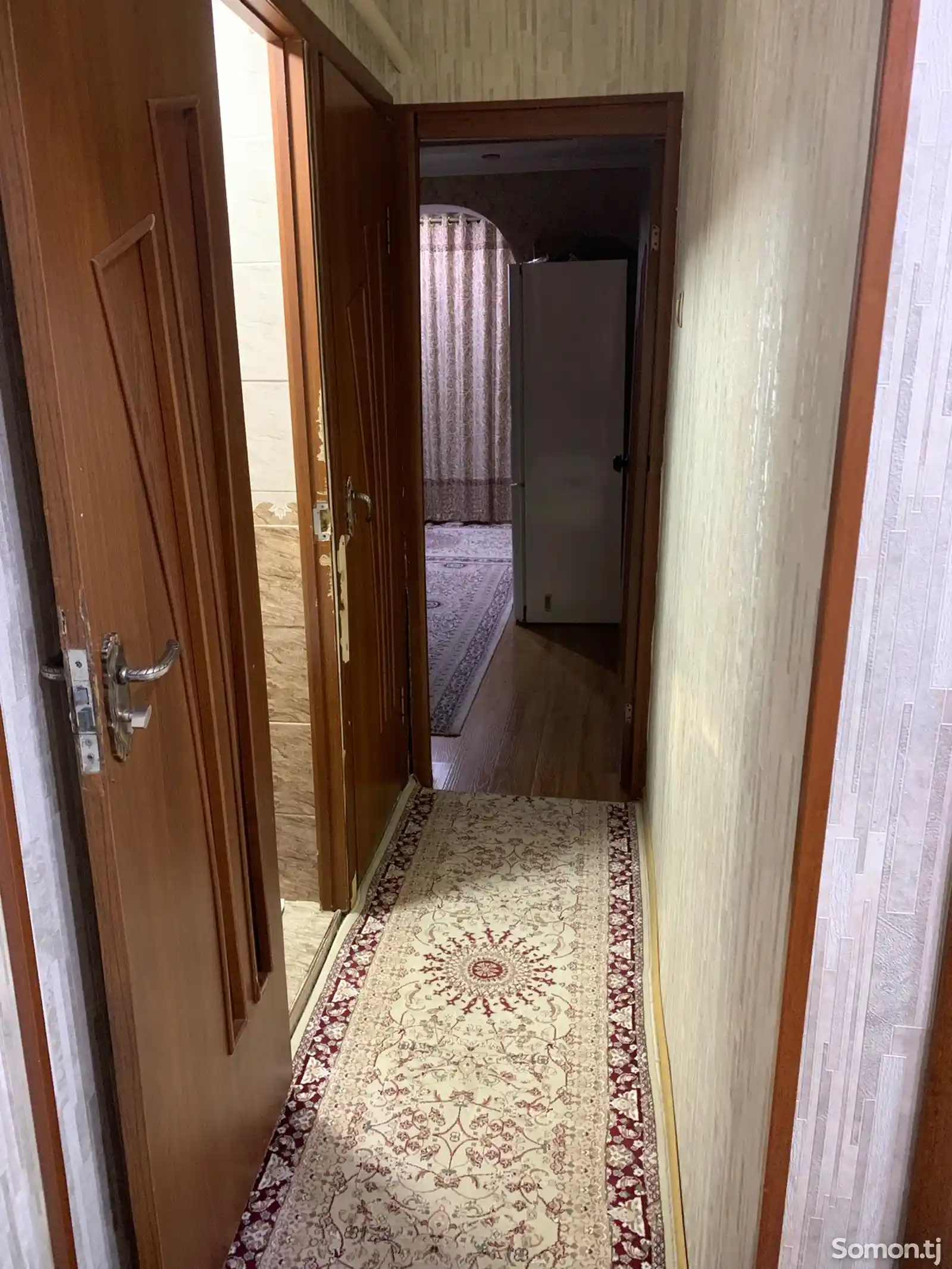 3-комн. квартира, 1 этаж, 90 м², Сино-6