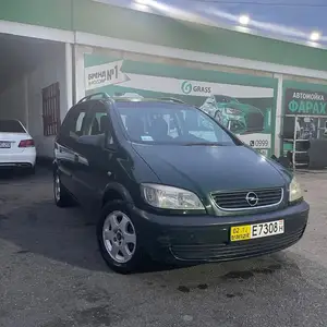 Opel Zafira, 2000