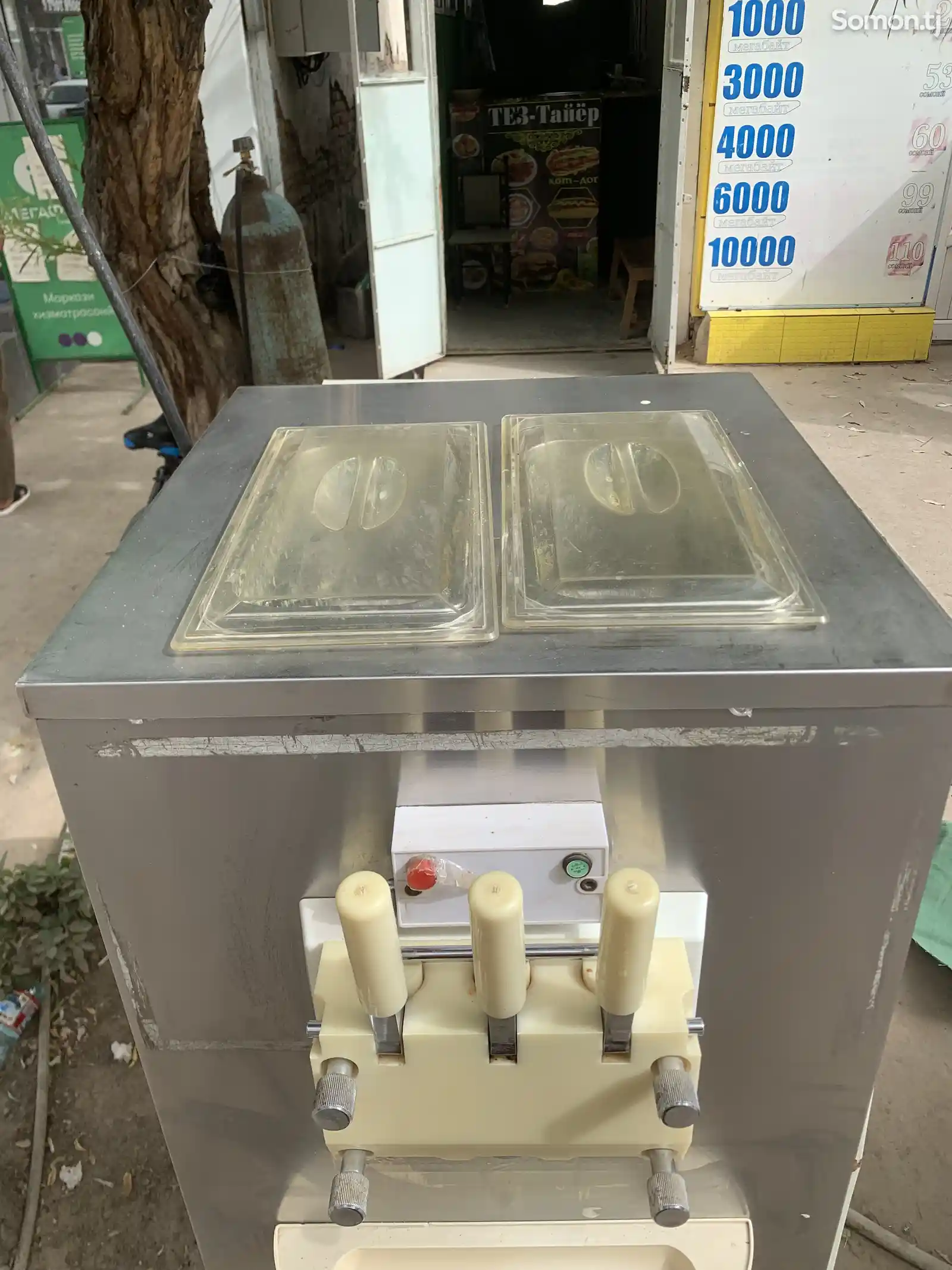 Аппарат для изготовления мороженого-3