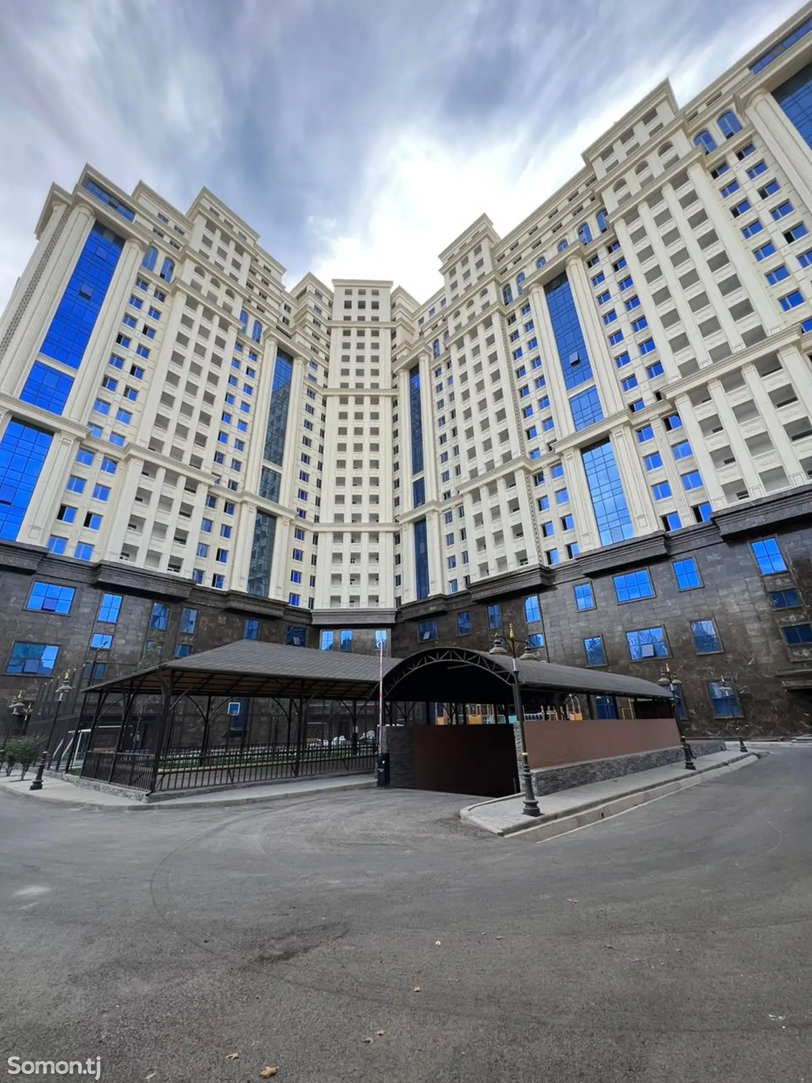 2-комн. квартира, 17 этаж, 77 м², Шох Палас, Де Факто-3