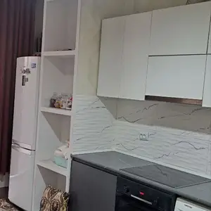 3-комн. квартира, 16 этаж, 87 м², Шохмансур