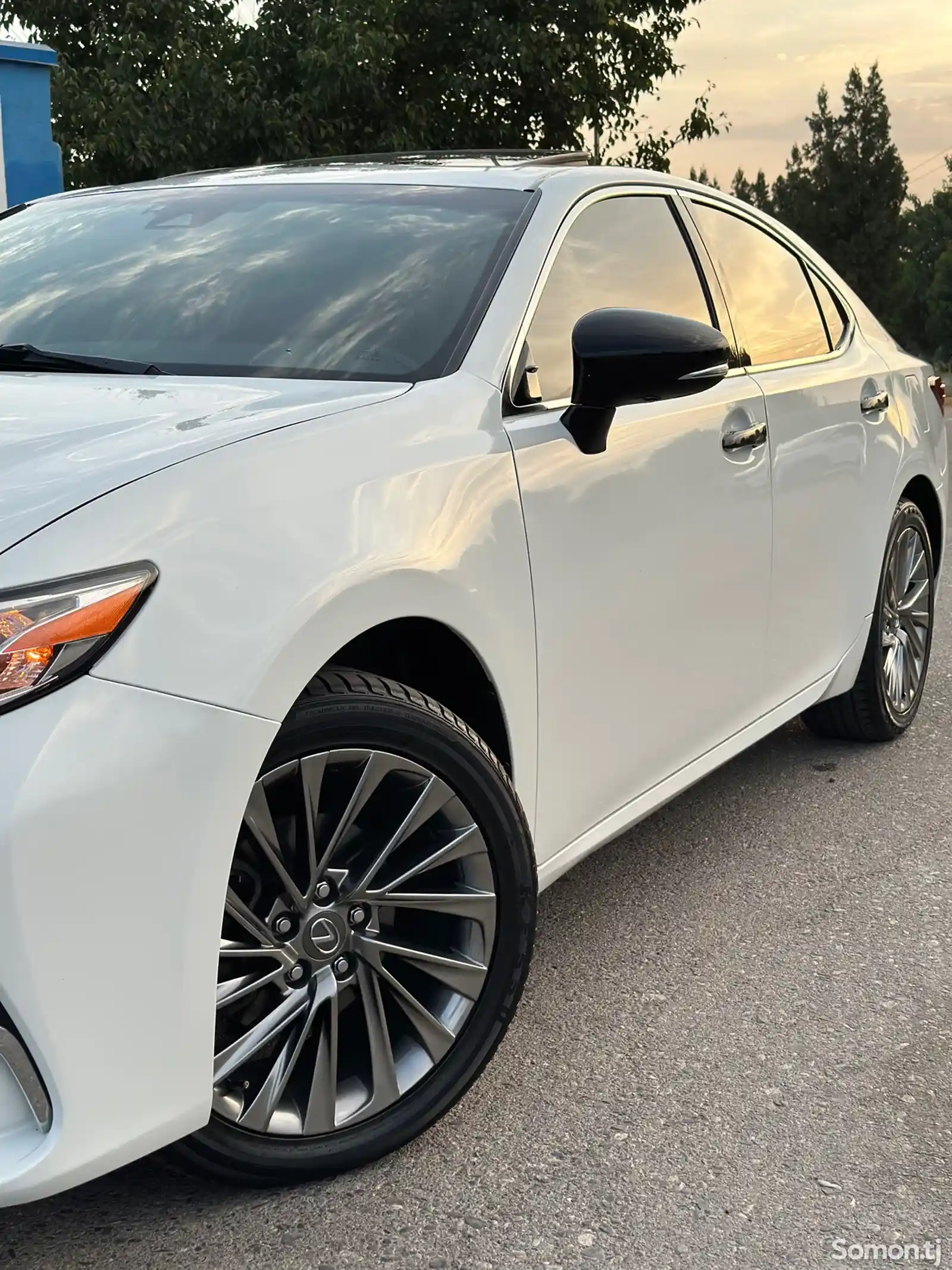 Lexus ES series, 2017-14