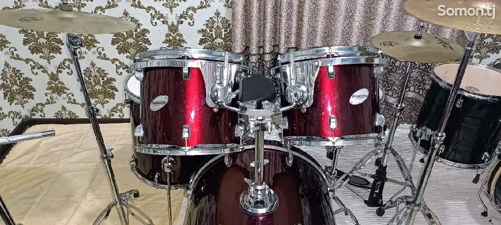 Ударный инструмент Ludwig Accent USA-2