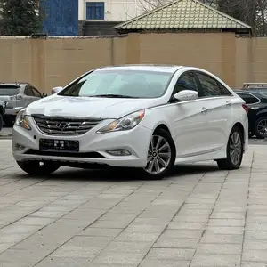 Hyundai Sonata, 2014