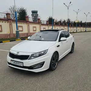 Kia K5, 2013