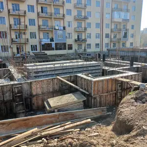 1-комн. квартира, Цокольный этаж, 65 м², 8 мкр