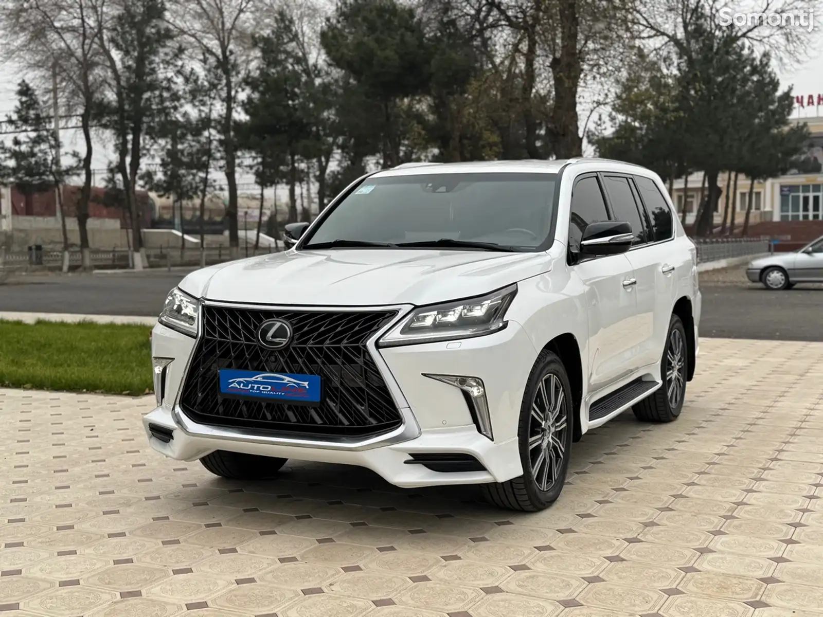 Lexus LX series, 2017-1