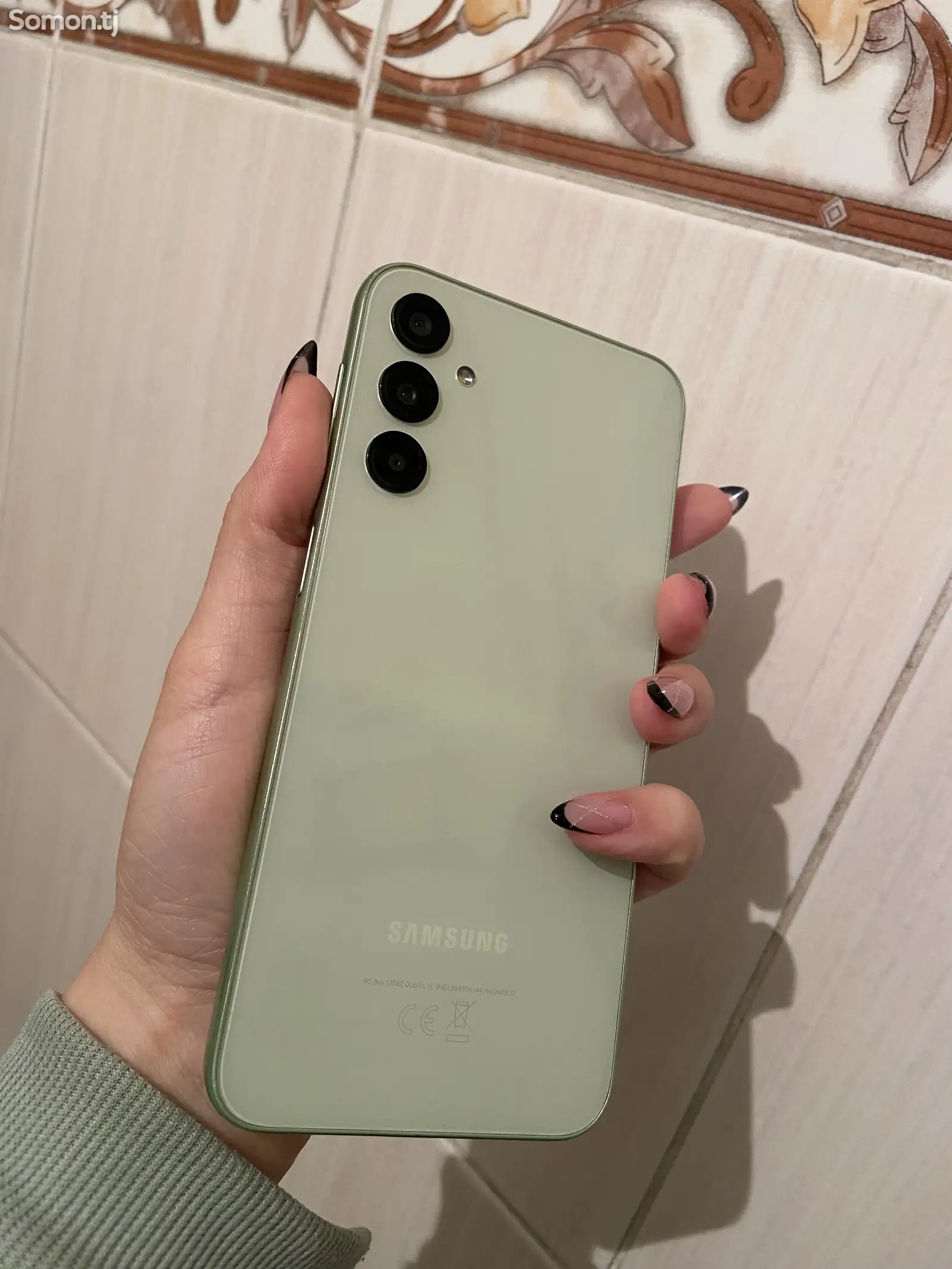 Samsung Galaxy A24-1