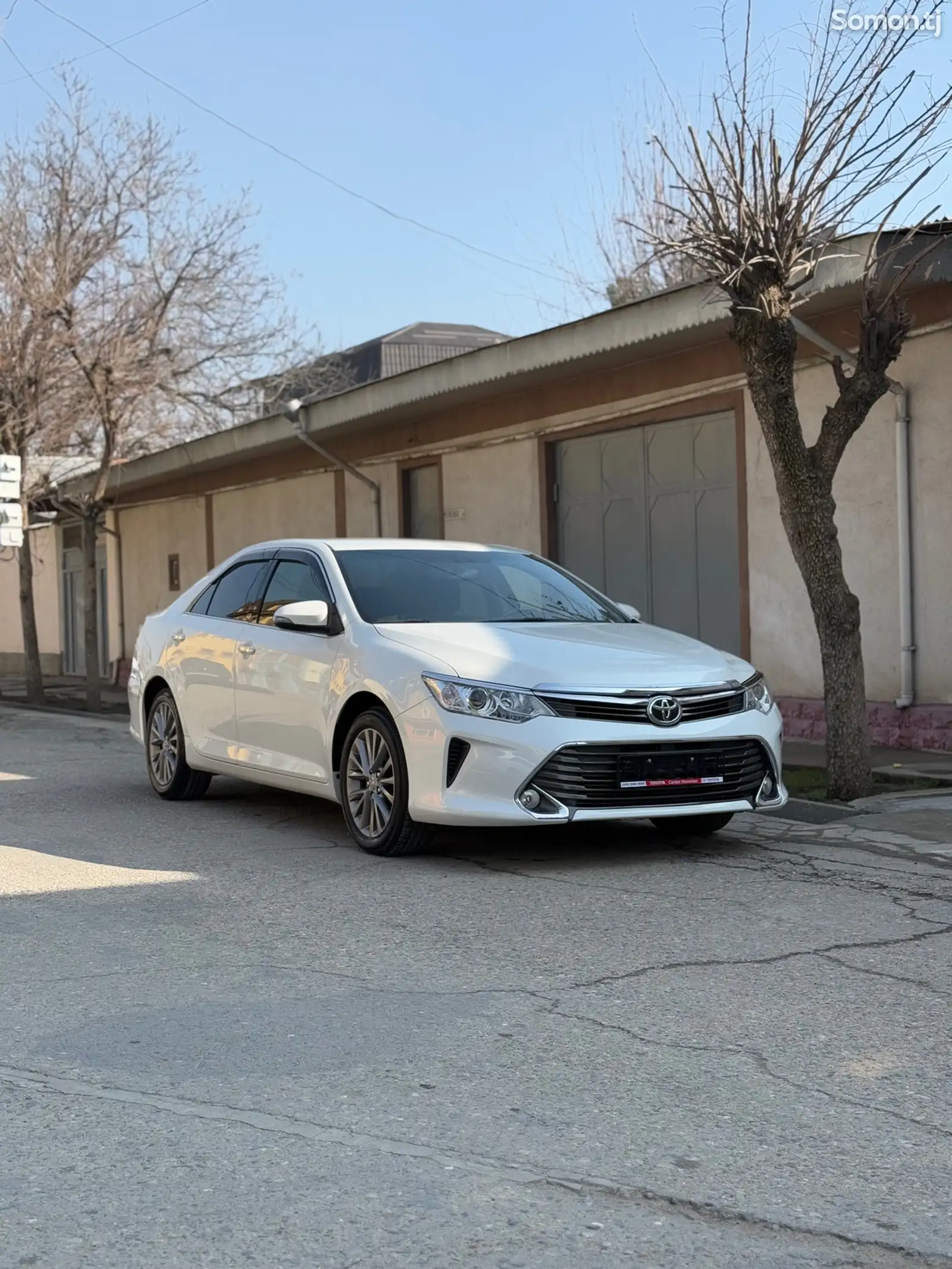 Toyota Camry, 2016-1