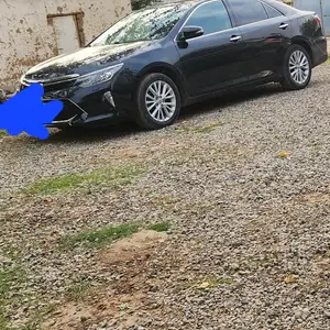 Toyota Camry, 2016