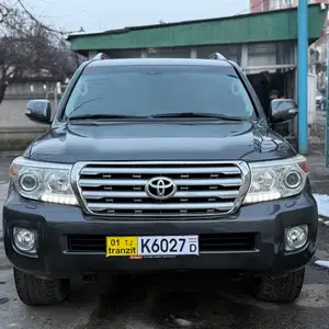 Toyota Land Cruiser, 2012