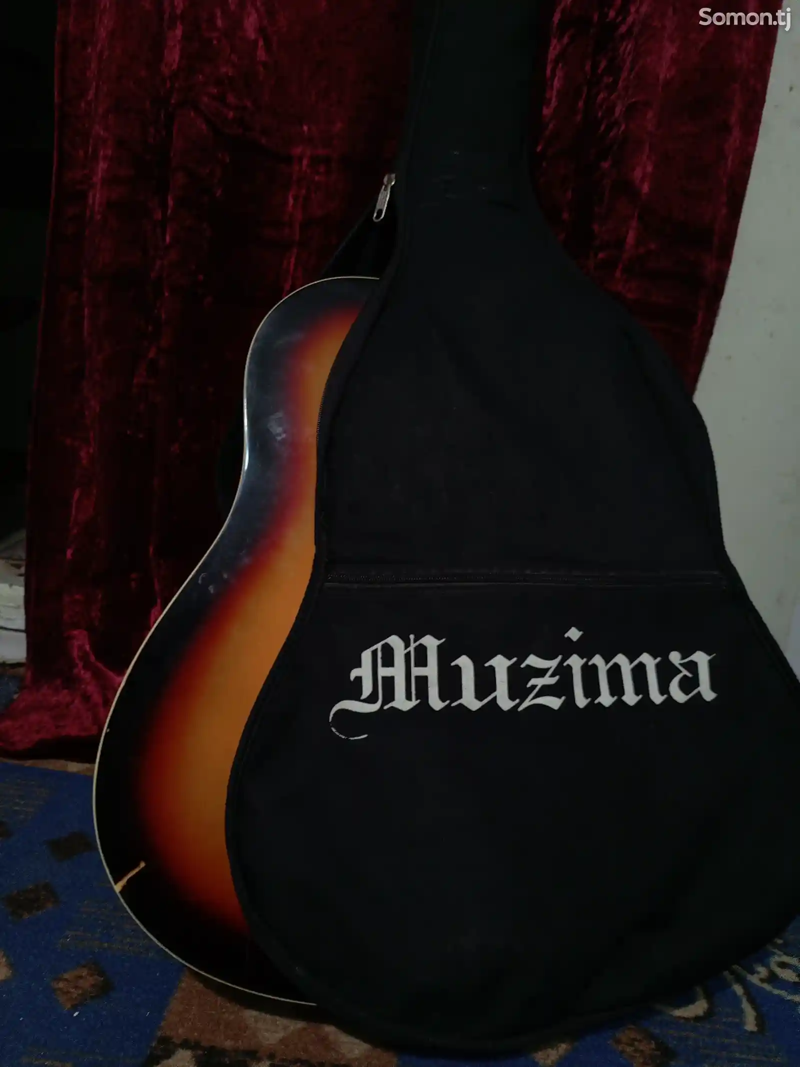 Акустическая гитара ADAMS-2