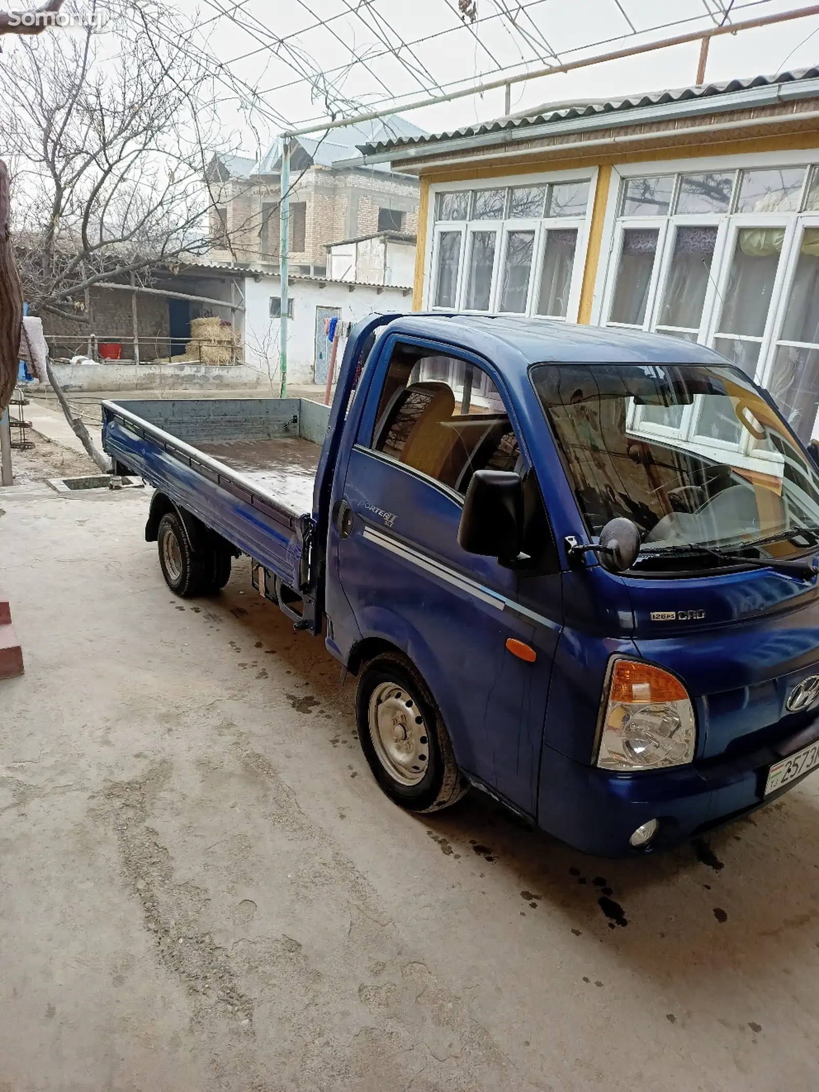 Бортовой автомобиль Hyundai Porter, 2010-1