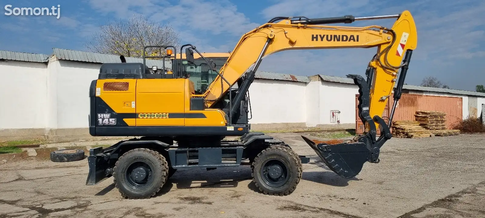 Экскаватор Hyundai HW145-5