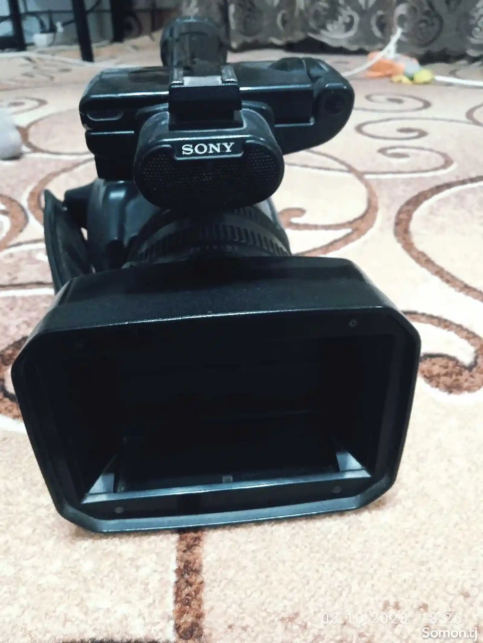 Видеокамера Sony 220-4