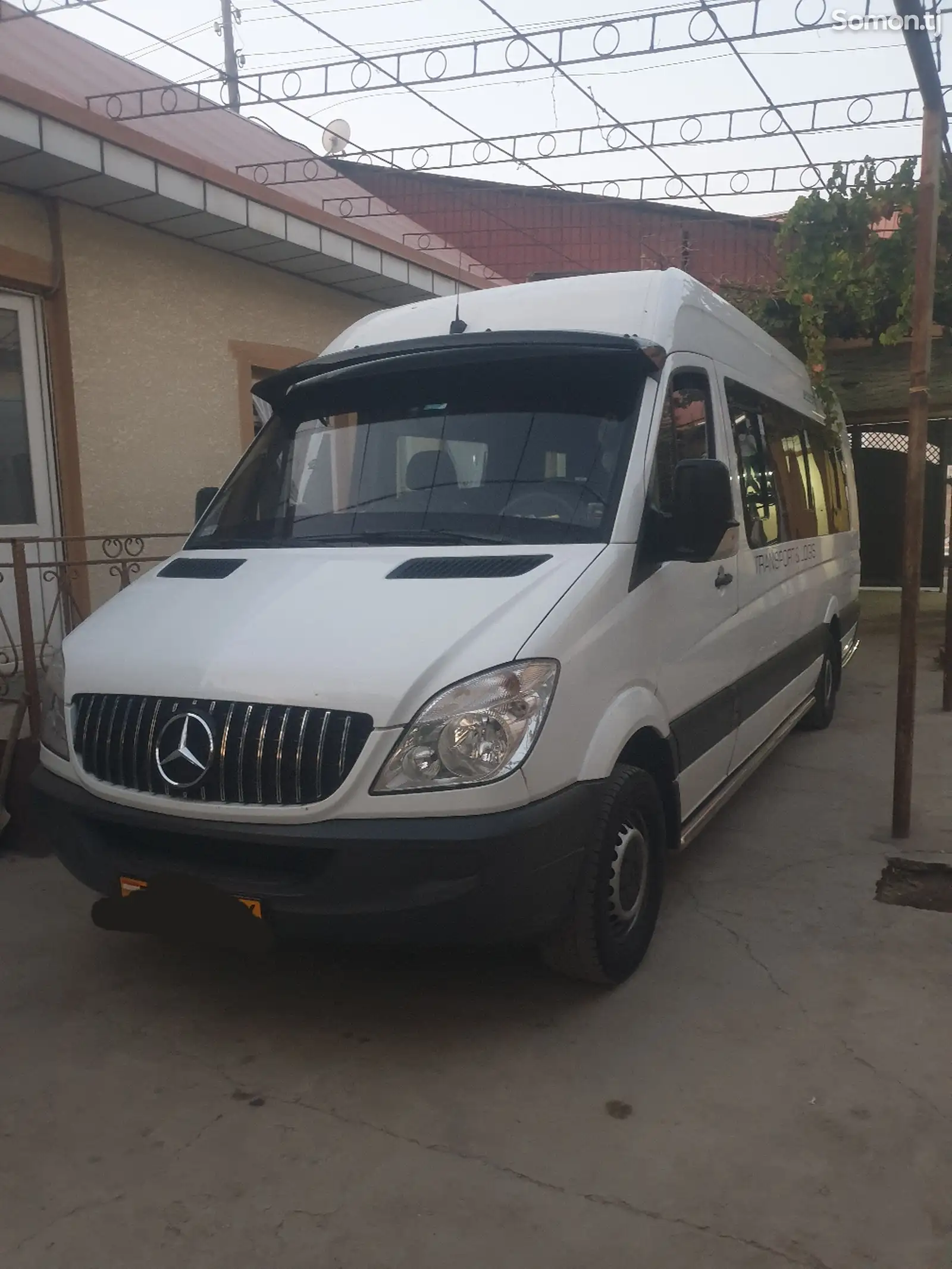 Mercedes-Benz Sprinter, 2011-1