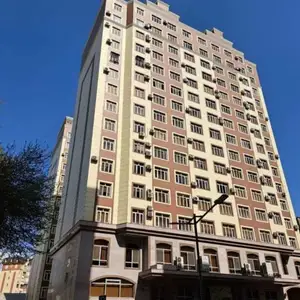 2-комн. квартира, 13 этаж, 73м², И. Сомони