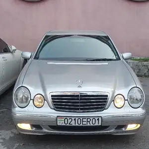 Mercedes-Benz E class, 2001