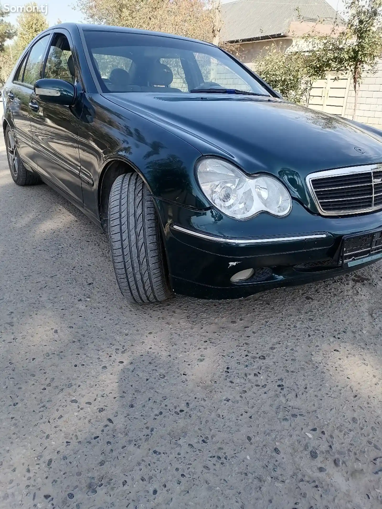 Mercedes-Benz E class, 2002-4