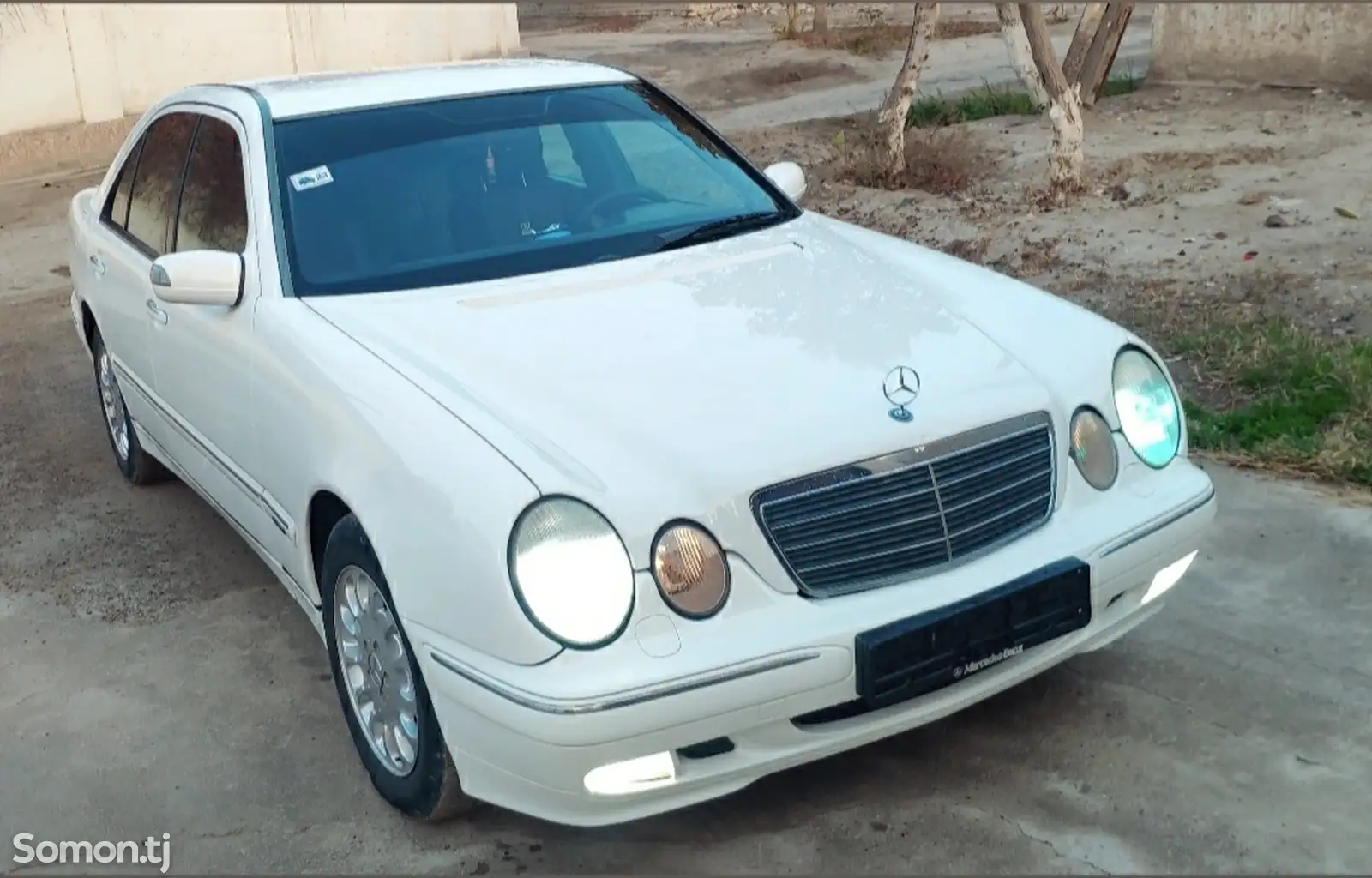 Mercedes-Benz E class, 2000-1