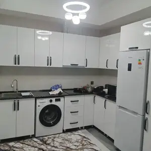 2-комн. квартира, 10 этаж, 55м², Хилтон