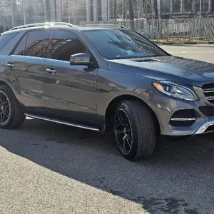 Mercedes-Benz GLE class, 2017