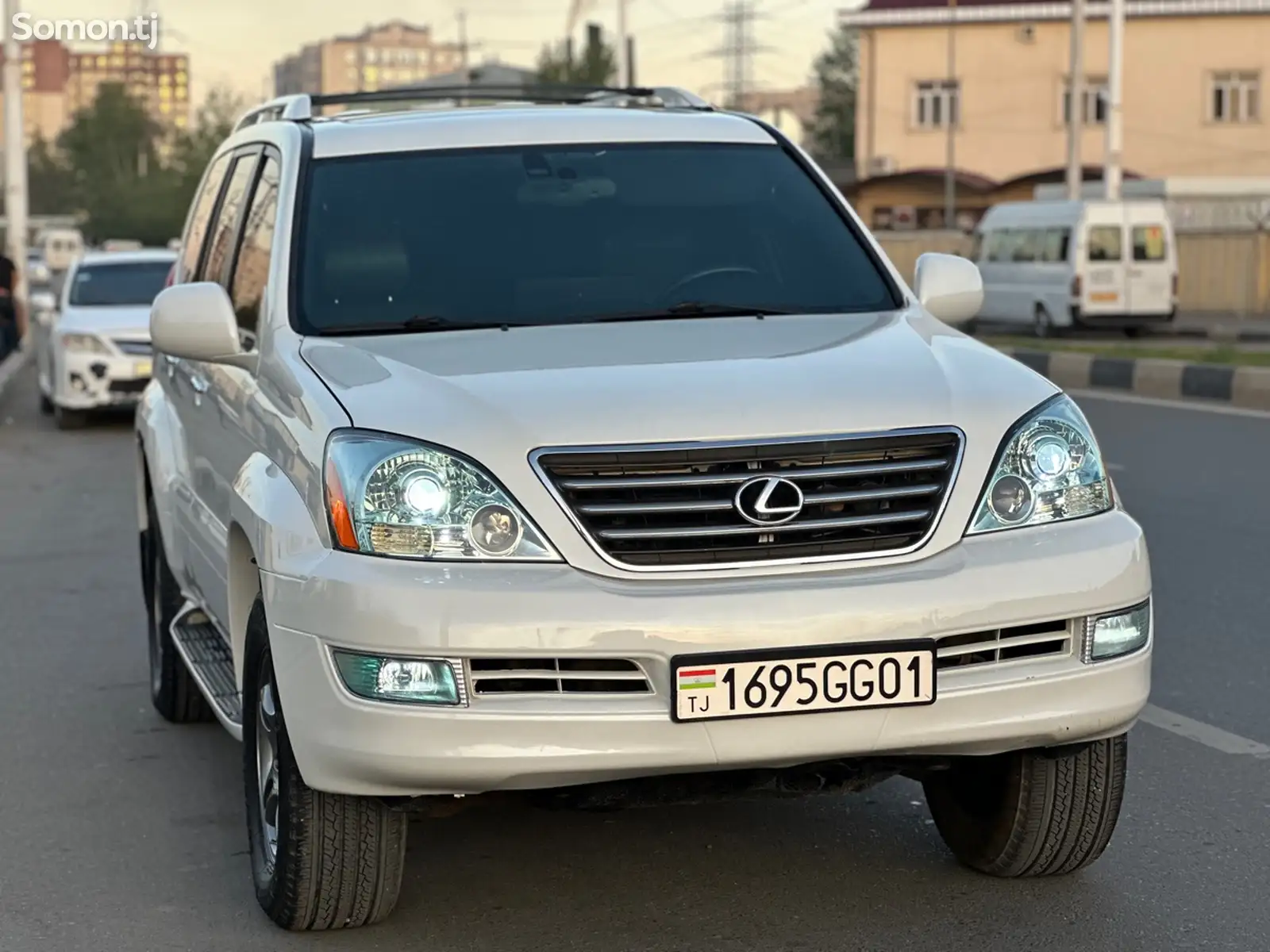 Lexus GX series, 2004-7