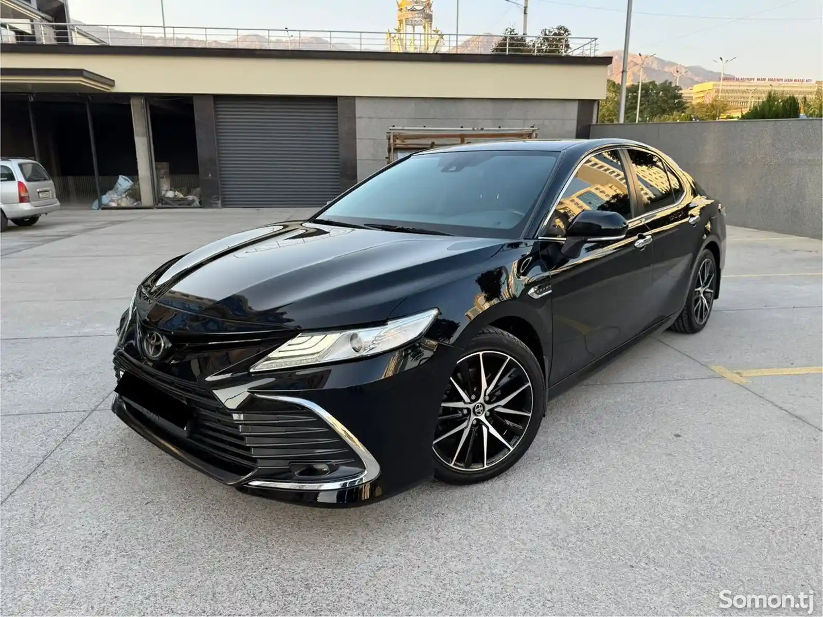 Toyota Camry, 2018-10