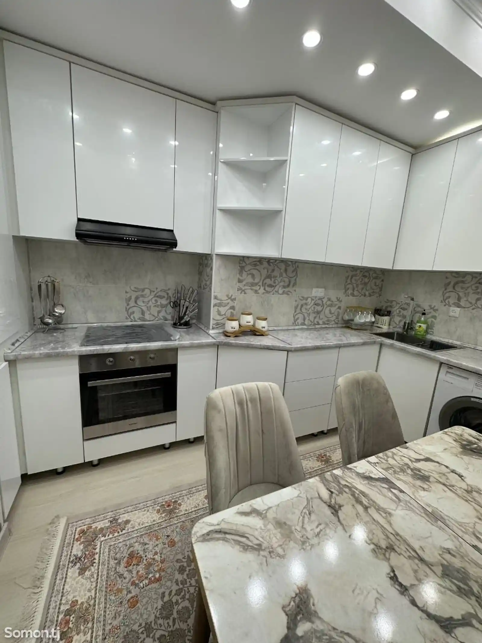 2-комн. квартира, 2 этаж, 60м², Сино-8