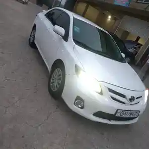 Toyota Corolla, 2011