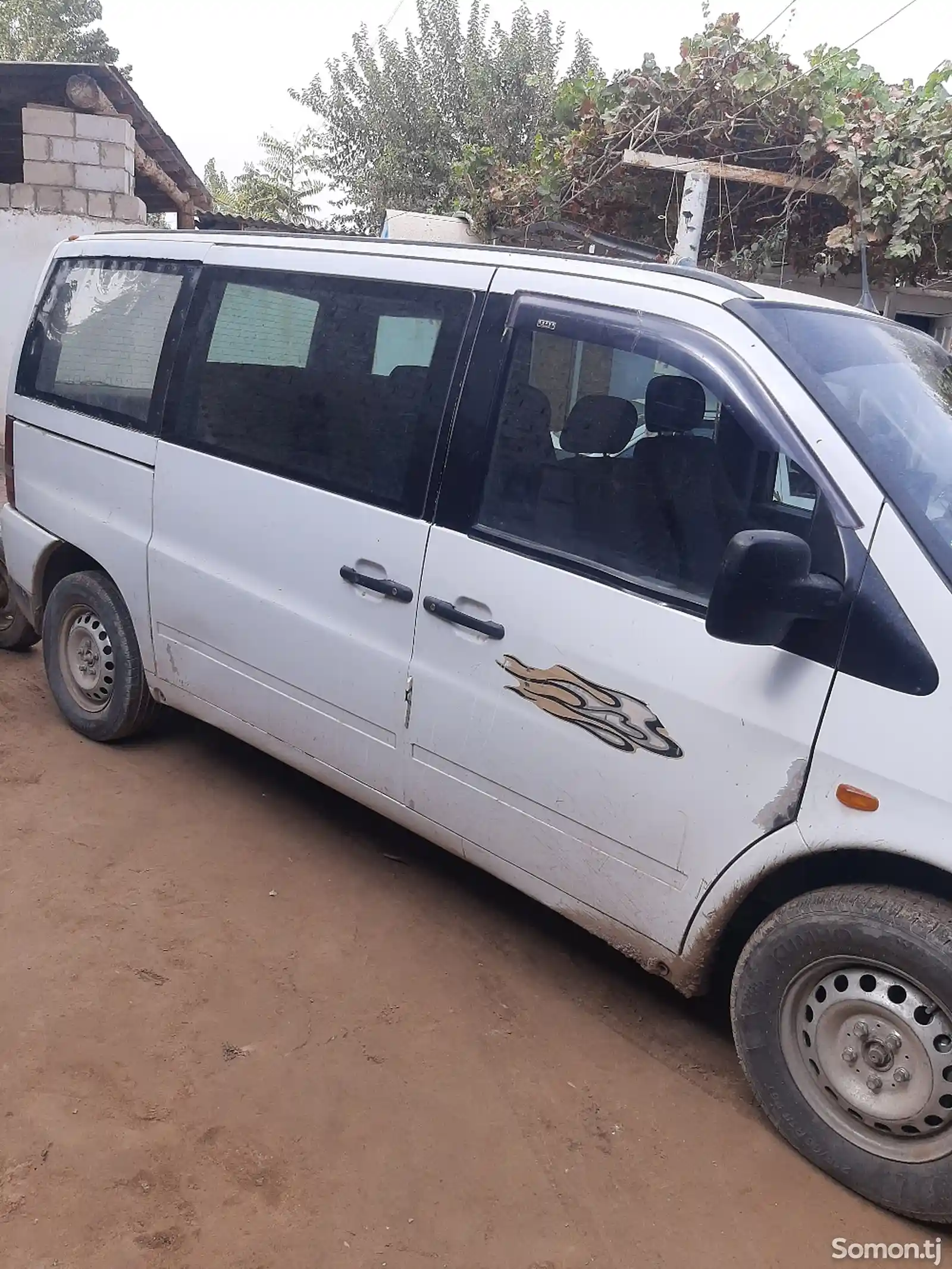 Минивэн Mercedes-Benz Vito, 1998-6