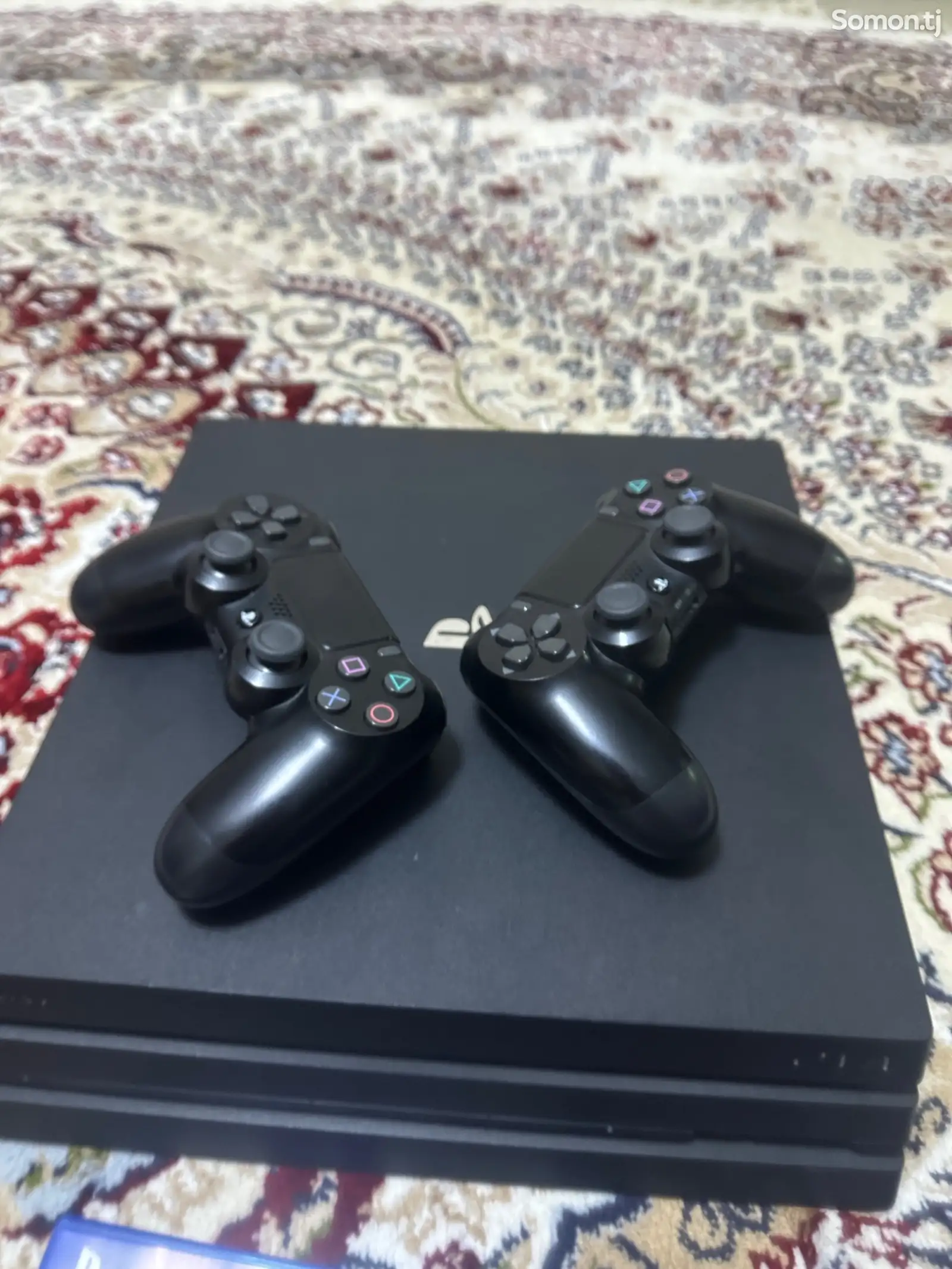 Игровая приставка PlayStation 4 pro 1tb-1