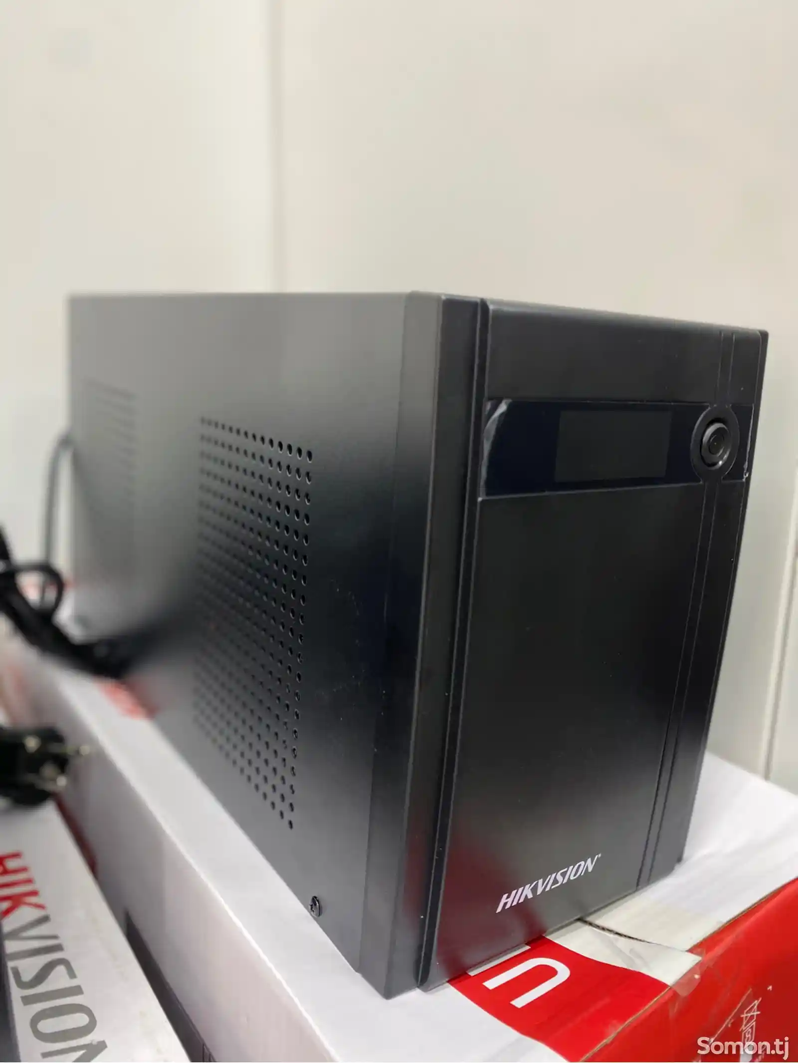 ИБП Hikvision DS-UPS3000