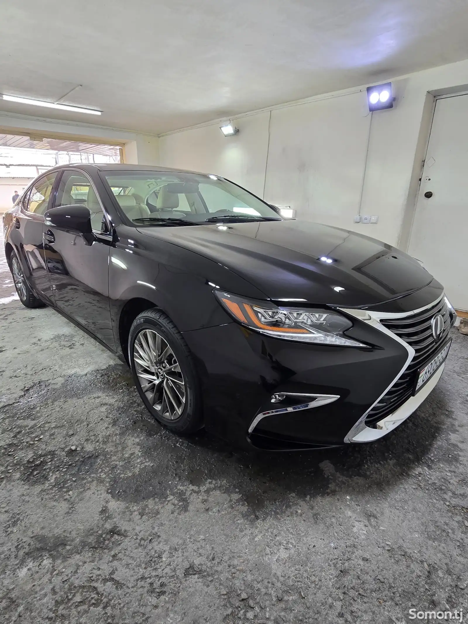 Lexus ES series, 2014-1