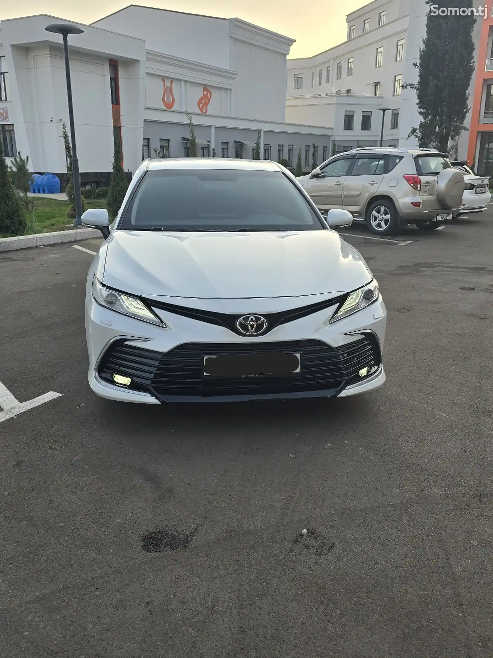 Toyota Camry, 2022-6