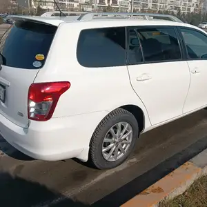 Toyota Fielder, 2008