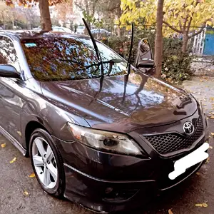 Toyota Camry, 2011