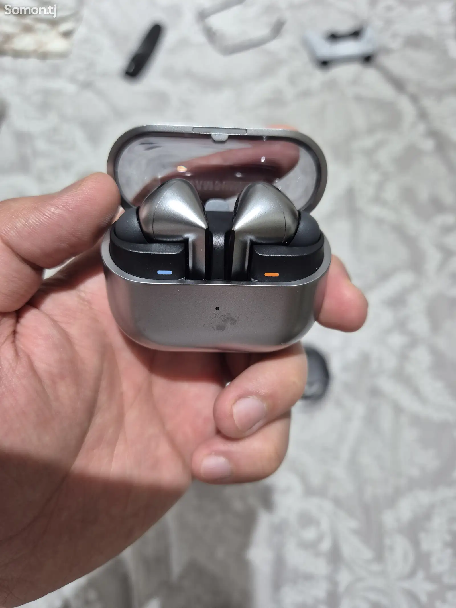 Беспроводные наушники Samsung Galaxy Buds3 Pro-2