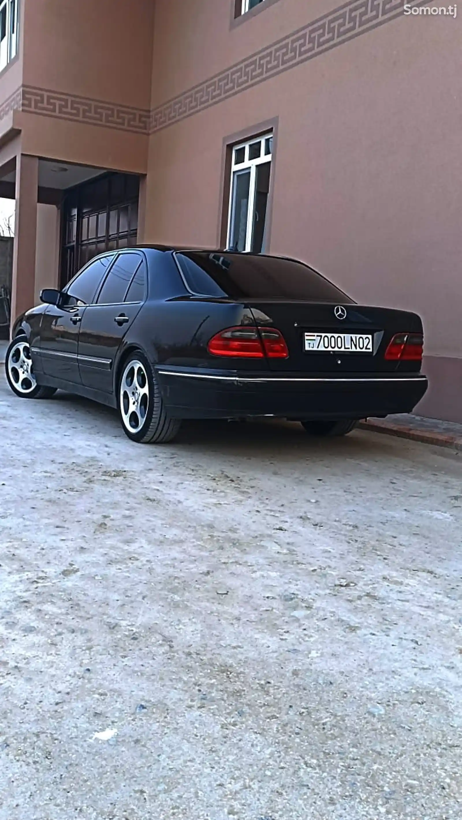 Mercedes-Benz E class, 2001-8