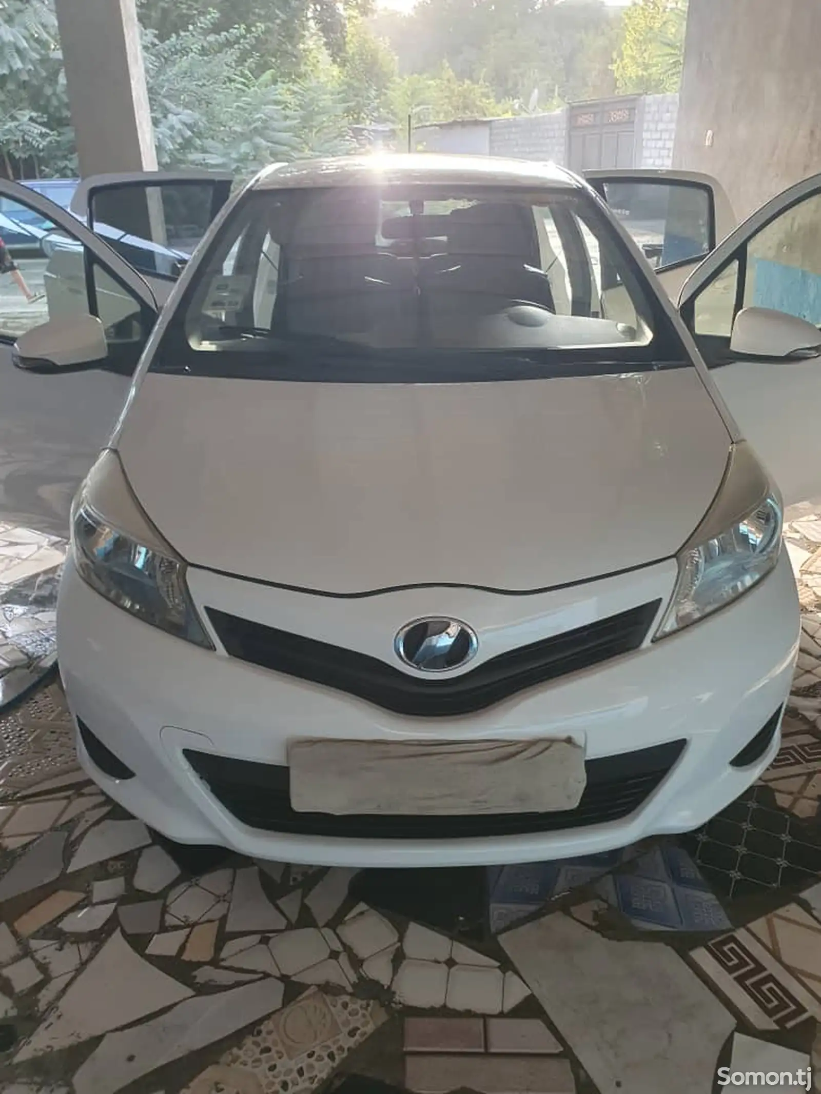 Toyota Vitz, 2012-2