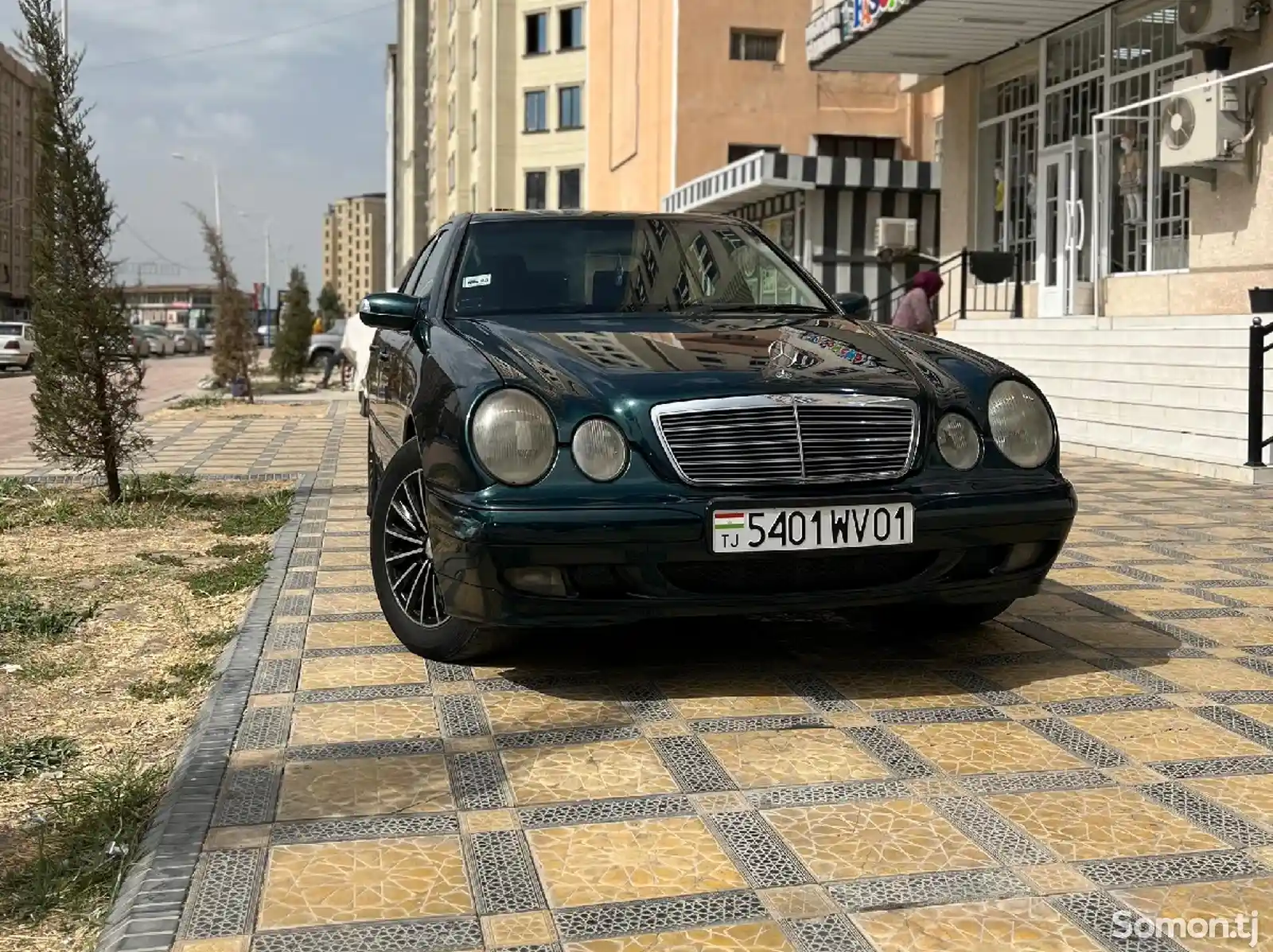 Mercedes-Benz E class, 2000-1