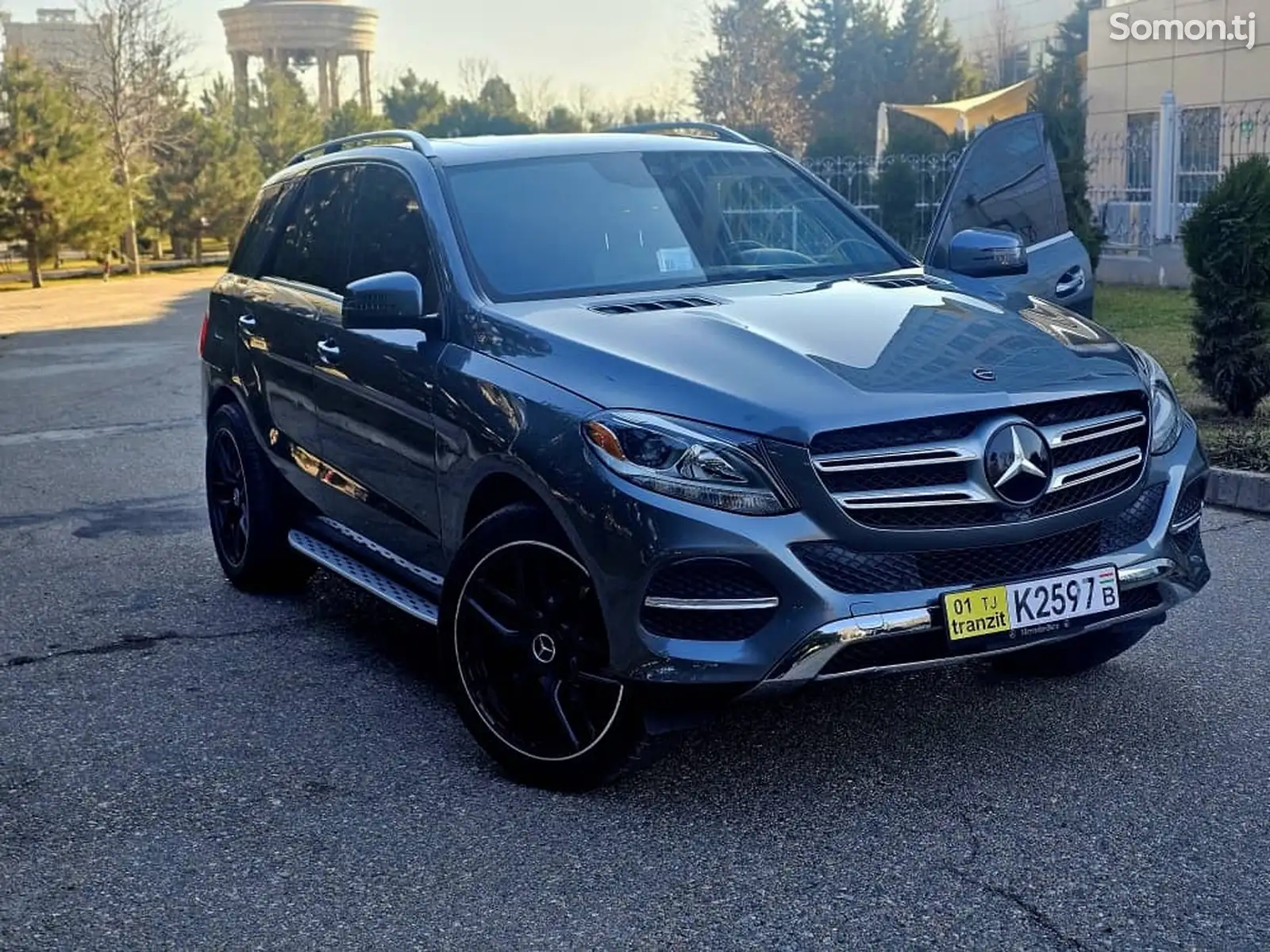 Mercedes-Benz GLE class, 2017-1