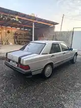 Mercedes-Benz W201, 1987-9