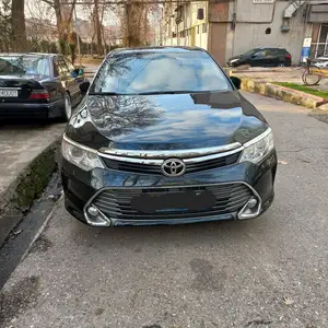 Toyota Camry, 2016