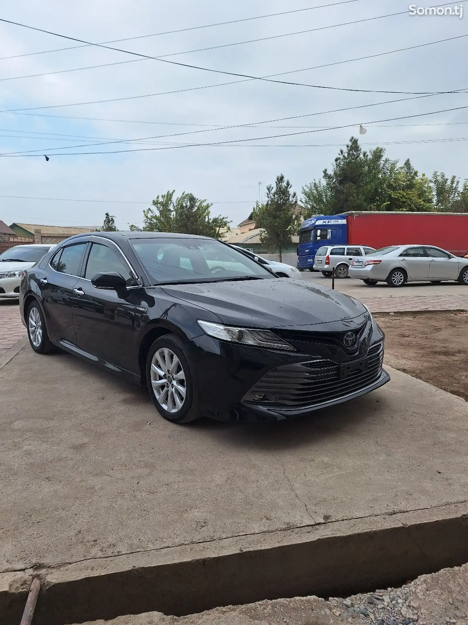 Toyota Camry, 2017-1