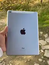 Планшет Apple iPad-5