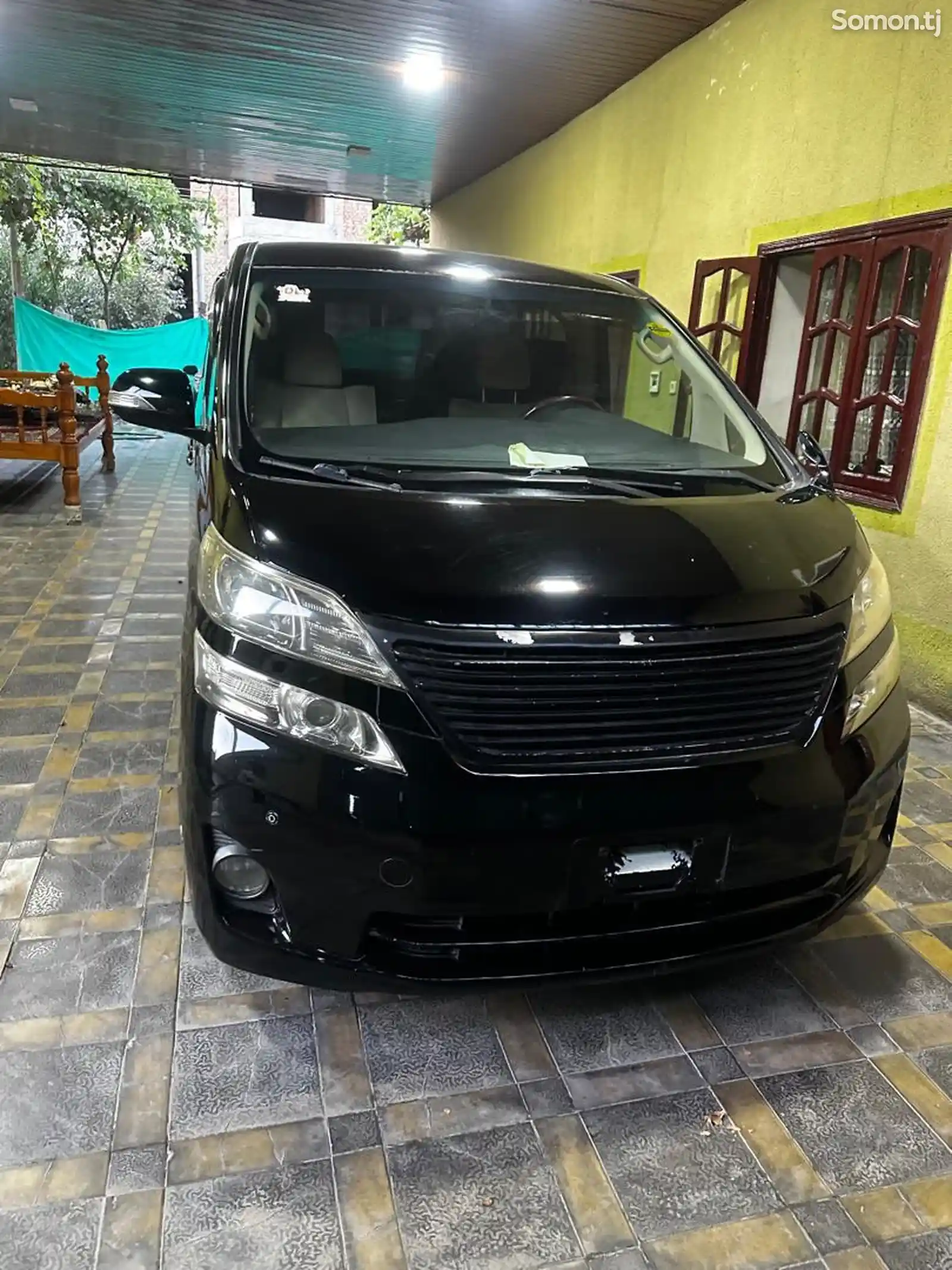 Toyota Vellfire, 2014-1