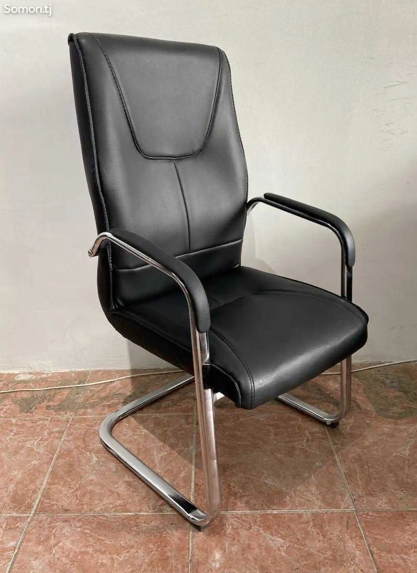 Офисное кресло D55-V