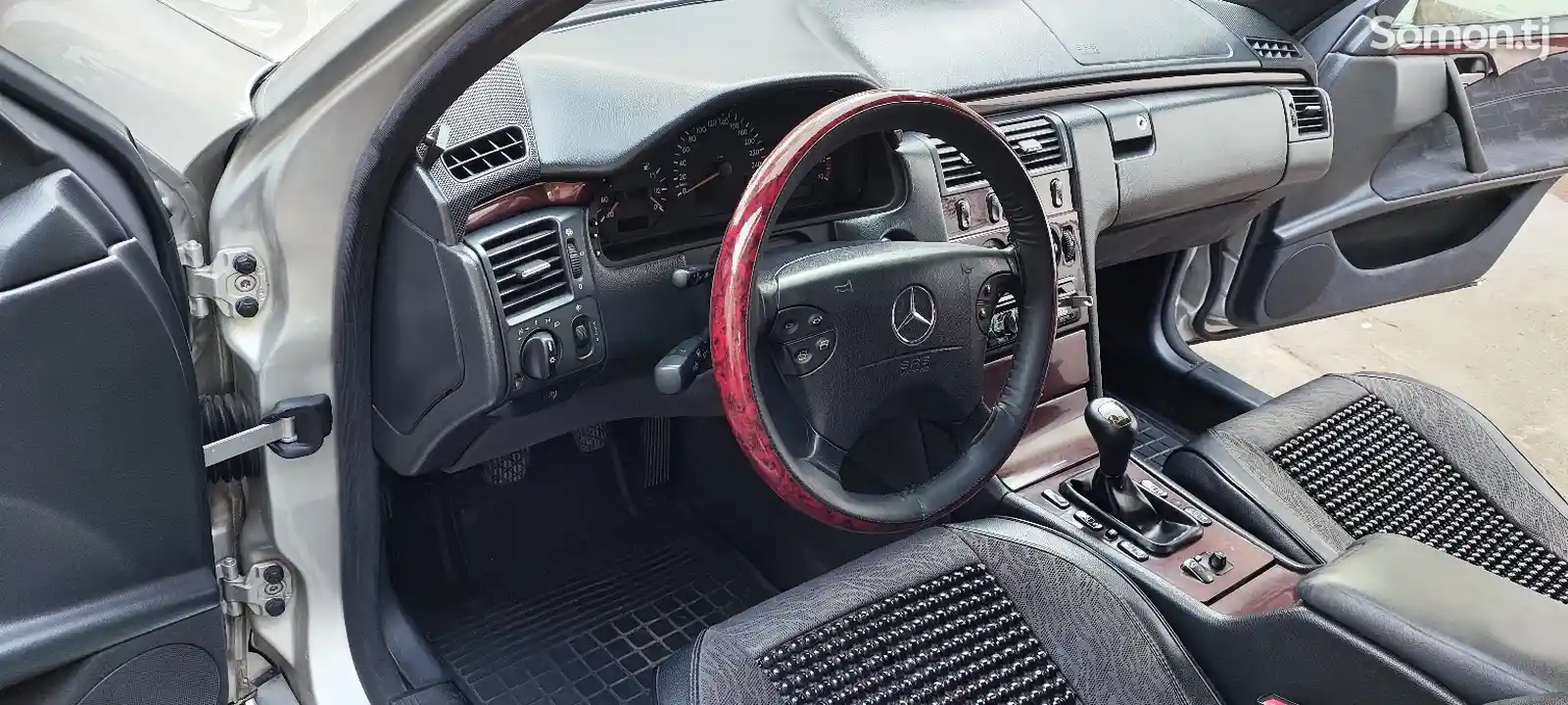 Mercedes-Benz E class, 2001-6