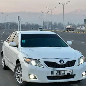 Toyota Camry, 2009